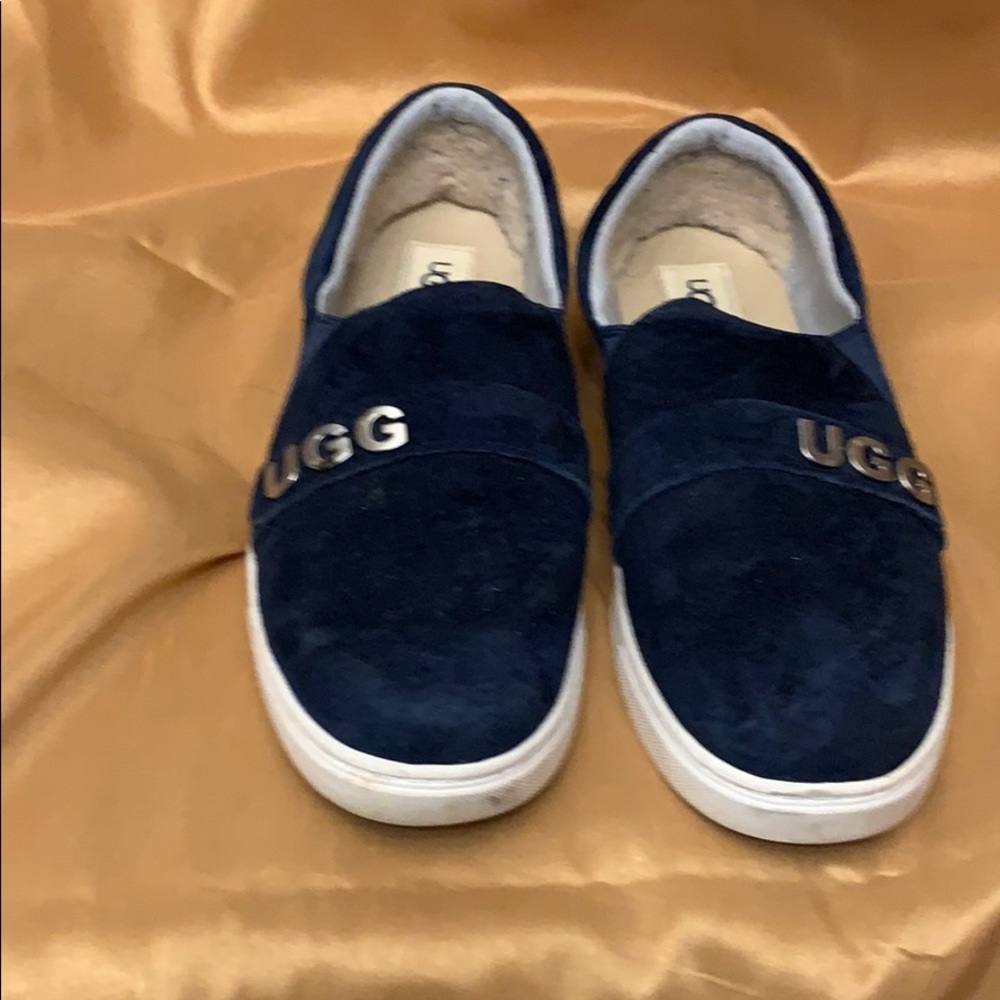 Ugg Swede blue shoes